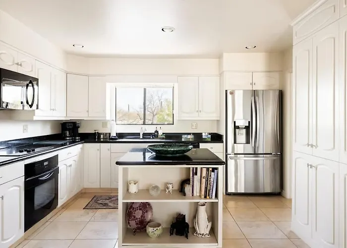 Sonoran Paradise With Pool Holiday home